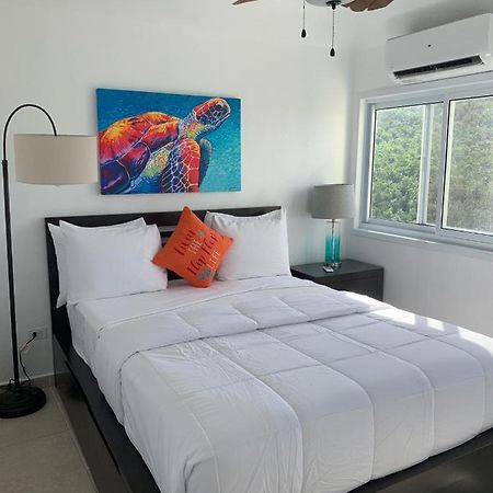 Flamboyan On The Bay Resort & Villas Canaan Exterior photo