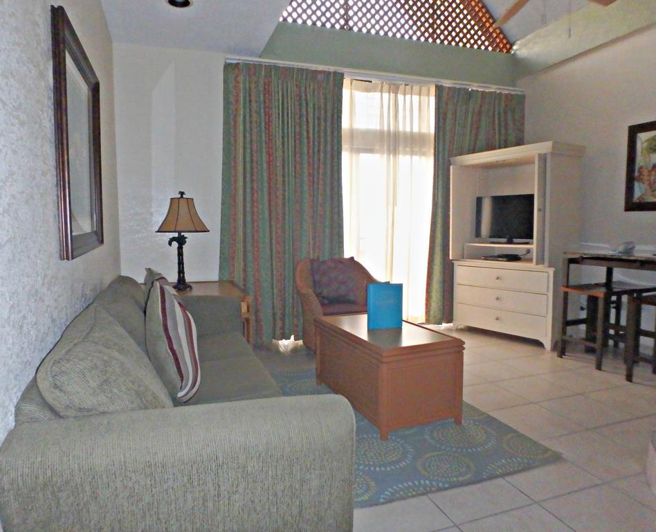 Flamboyan On The Bay Resort & Villas Canaan Exterior photo